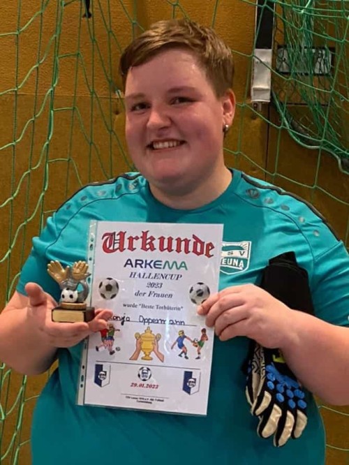 Platz 6 beim 1. ARKEMA - Cup der Frauen und Beste Torhüterin